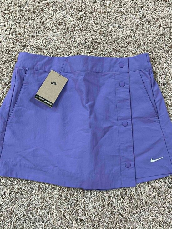 Nike Pants - Nike Sportswear Essential Women's Woven Skort Purple HM6979-527, Size M (New)